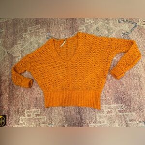 Free people xs orange crochet v neck long sleeve ribbed waist sweater